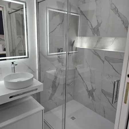 Oasis Dubai Piscine Arena P Expo Apartment Perols