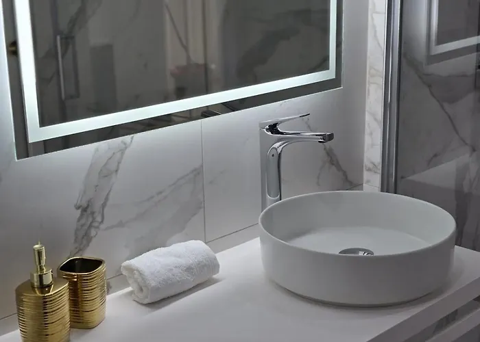 Oasis Dubai Piscine Arena P Expo Apartman Pérols